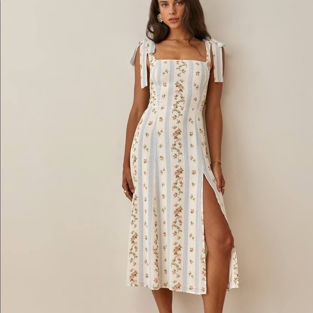 Reformation Twilight Dress in Surrey Size 0